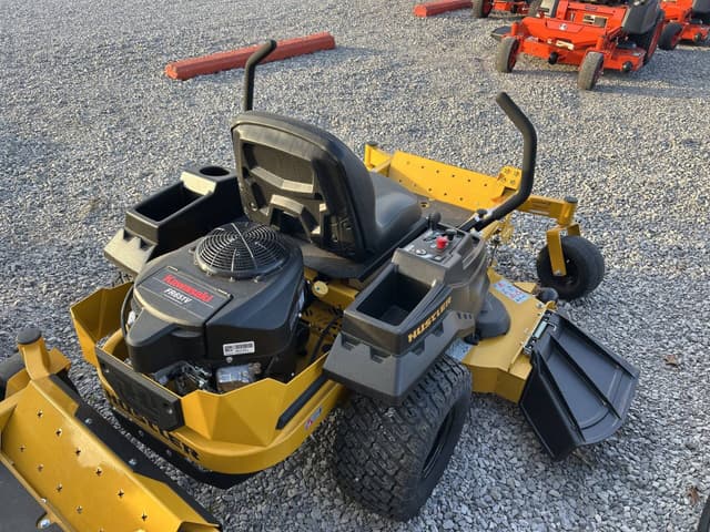 Image of Hustler Raptor X equipment image 2