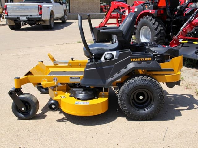 Image of Hustler Raptor XL equipment image 3