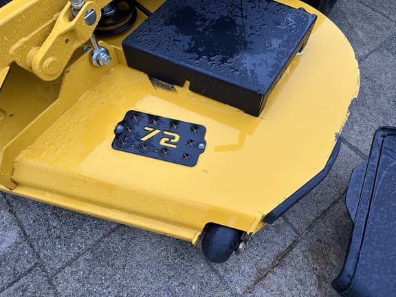 Image of Hustler Super Z equipment image 2