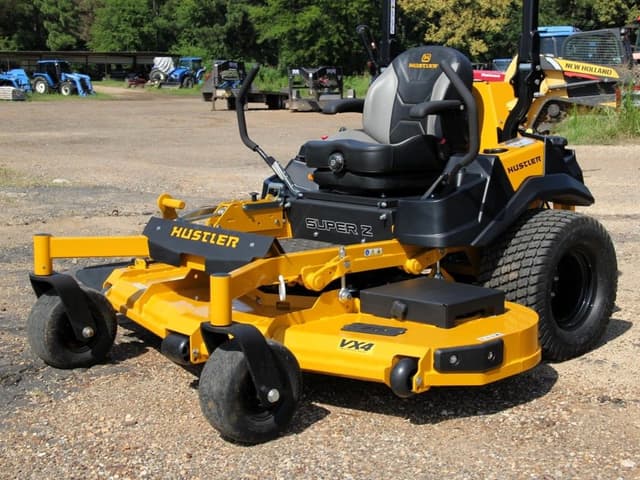 Image of Hustler Super Z equipment image 2