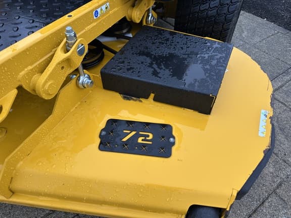 Image of Hustler Super Z equipment image 1