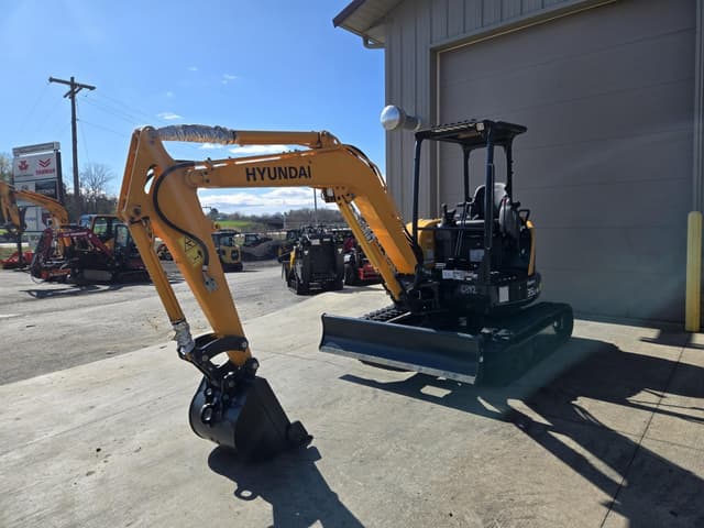 Image of Hyundai Robex 35Z-9A equipment image 2