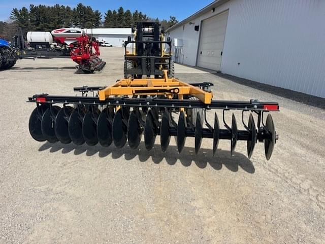 Image of  Industrias America R2432 equipment image 3