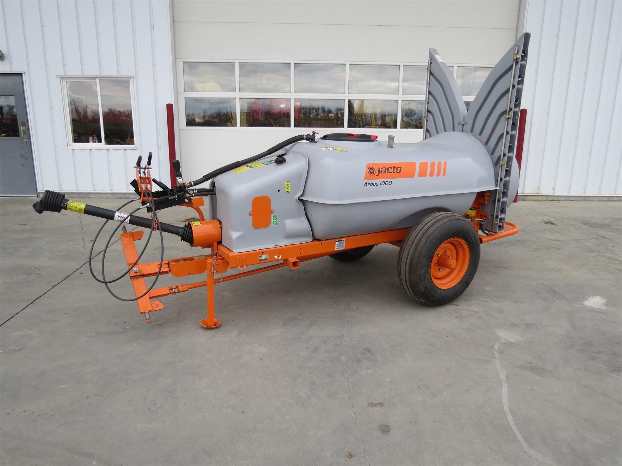 2025 Jacto Arbus 1000 Equipment Image0