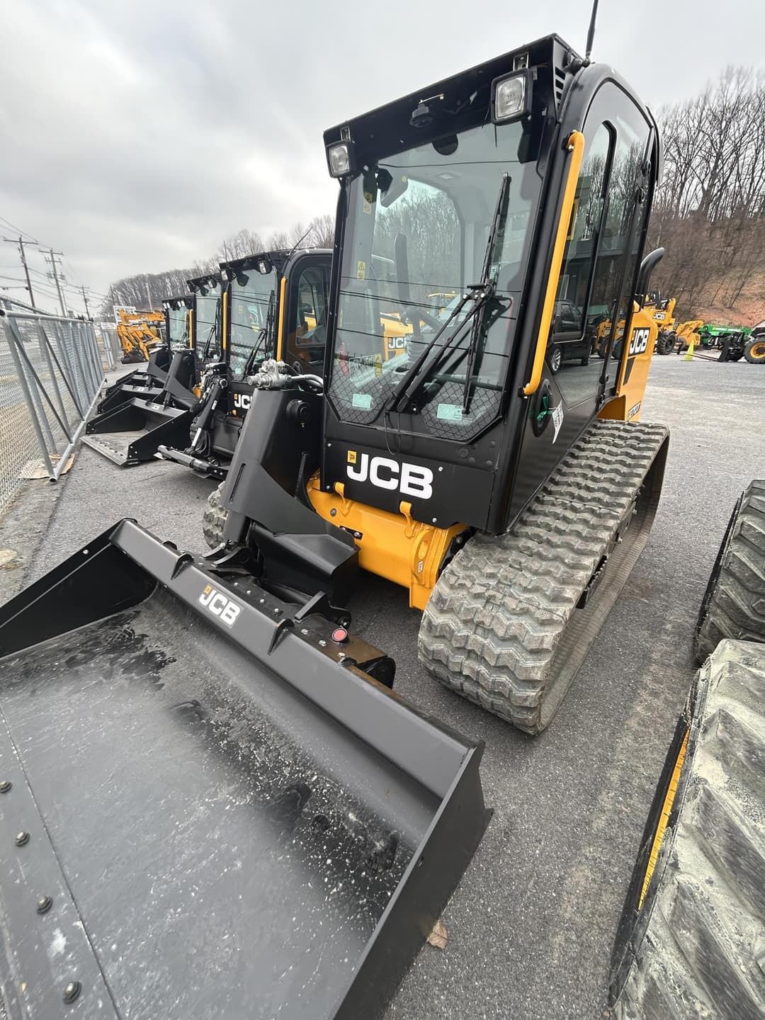 Image of JCB 270T Image 1