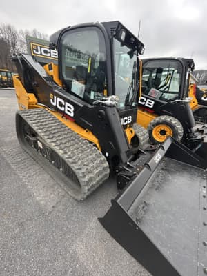 2025 JCB 270T Image