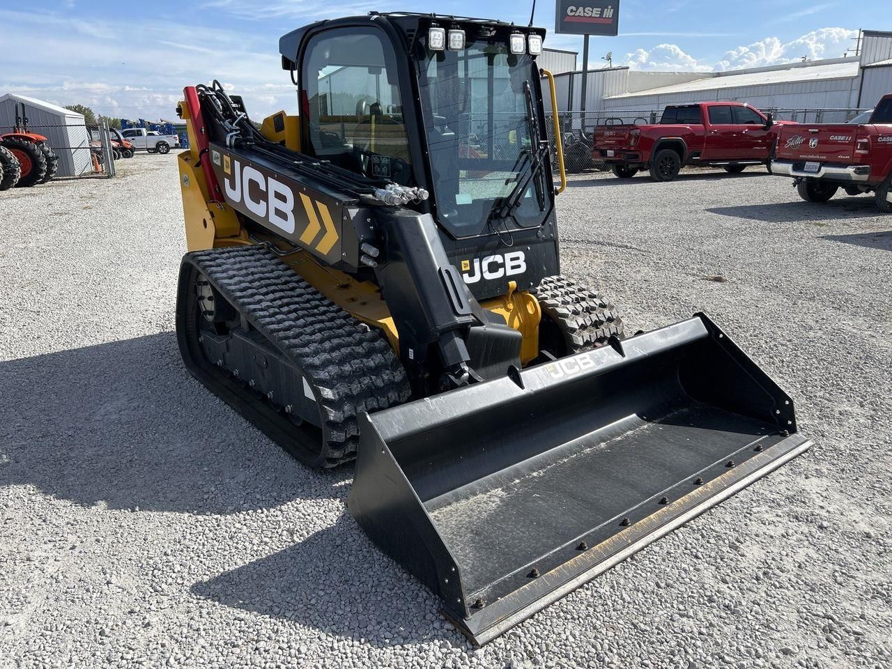 2025 JCB 3TS-8T Equipment Image0