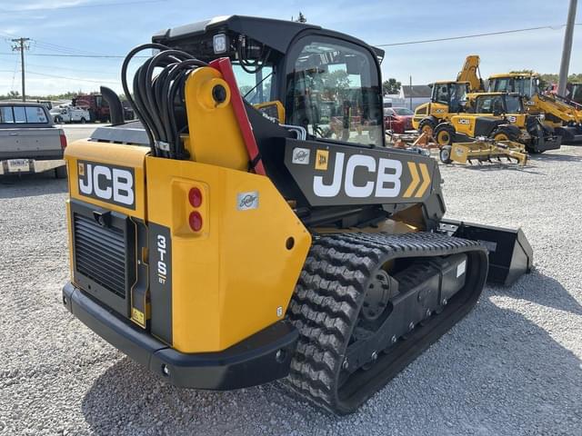 Image of JCB 3TS-8T equipment image 2