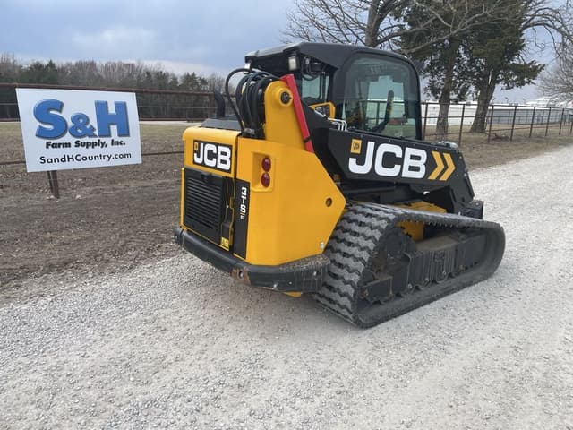 Image of JCB 3TS-8T equipment image 3