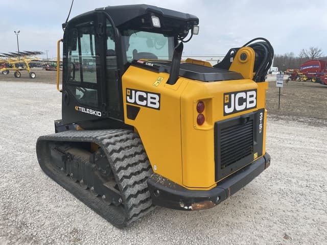 Image of JCB 3TS-8T equipment image 4