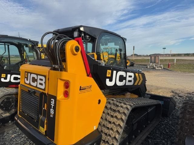 Image of JCB 3TS-8T equipment image 3