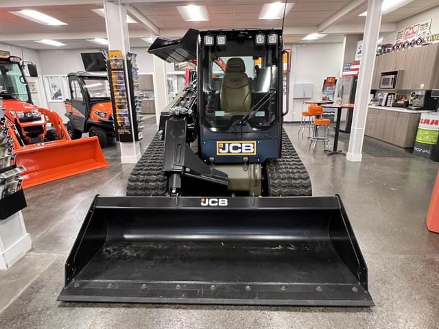 Image of JCB 3TS-8T VetsAid Special Edition equipment image 2