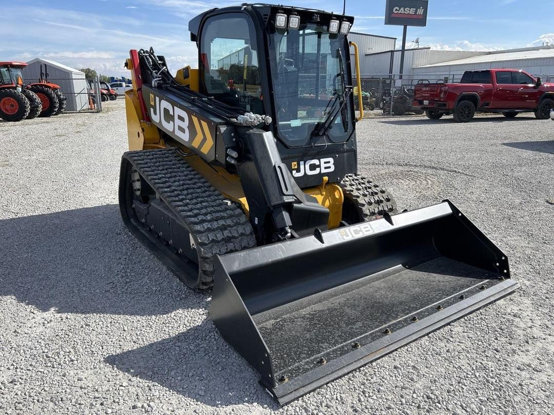 Image of JCB 3TS-8T Primary image