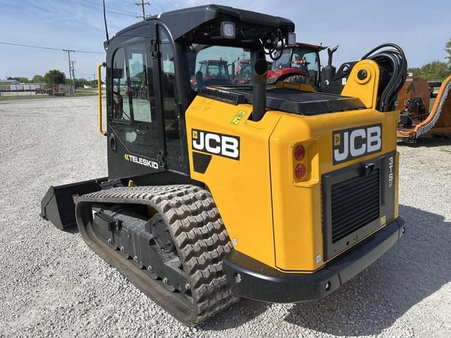 Image of JCB 3TS-8T equipment image 4