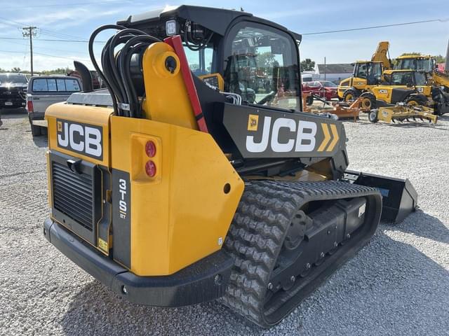 Image of JCB 3TS-8T equipment image 2