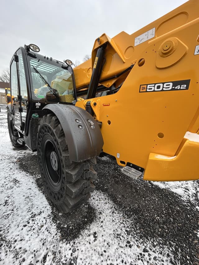 Image of JCB 509-42 equipment image 2