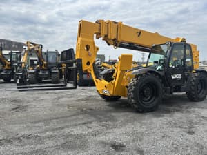 2025 JCB 510-56 Image