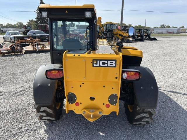 Image of JCB 525-60 Agri Plus equipment image 3