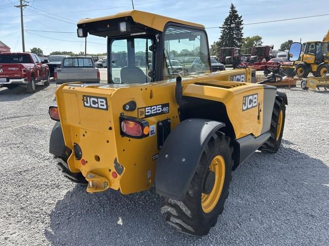 Image of JCB 525-60 Agri Plus equipment image 2