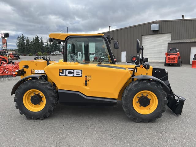 Image of JCB 525-60 Agri Plus equipment image 4