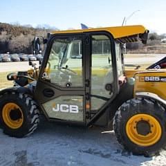 Image of JCB 525-60 Agri Plus equipment image 4