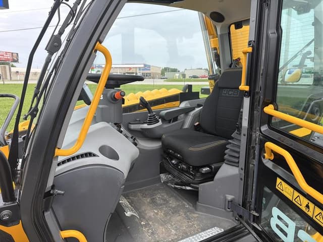 Image of JCB 532-60 equipment image 4