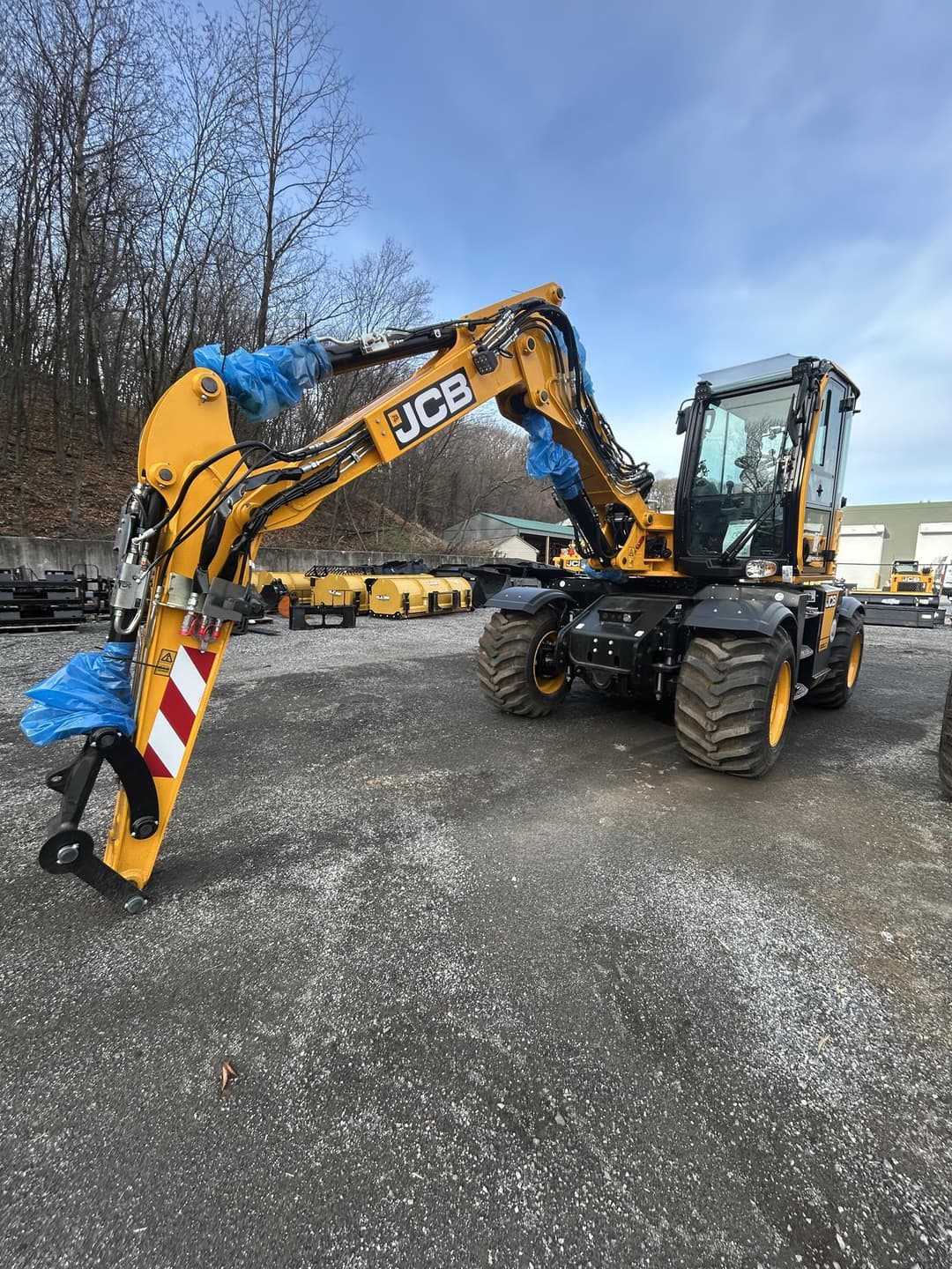 Image of JCB Hydradig 110W Image 1