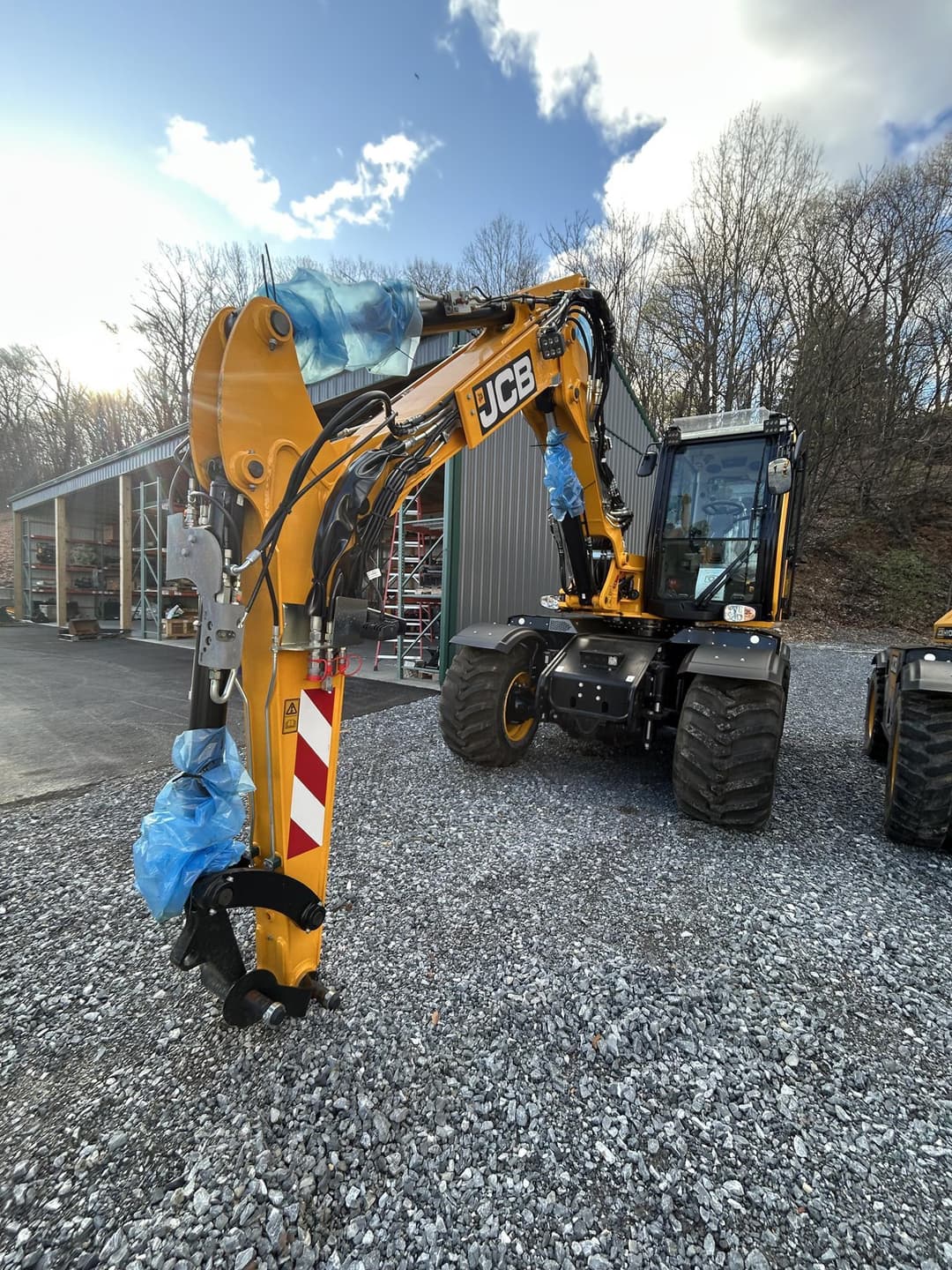 Image of JCB Hydradig 110W Image 0