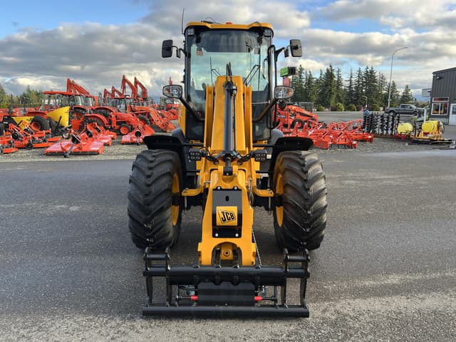 Image of JCB TM220 Agri equipment image 2