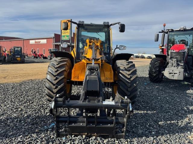 Image of JCB TM420 Agri equipment image 4