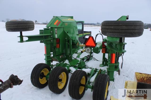 Image of John Deere FC15R equipment image 2