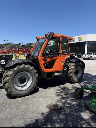 Image of JLG AG823 equipment image 2