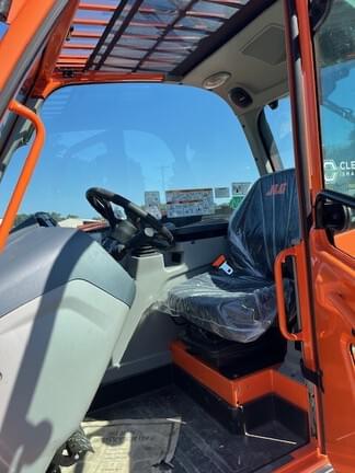 Image of JLG AG925 equipment image 4