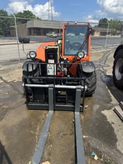 Image of JLG AG519 equipment image 1