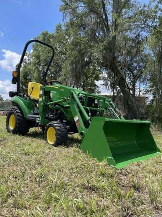 Image of John Deere 1023E Primary Image