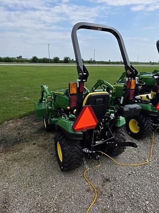 Image of John Deere 1023E equipment image 1