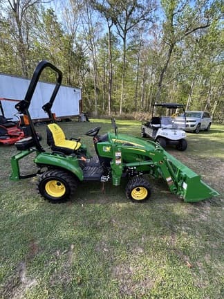 Image of John Deere 1023E Primary image