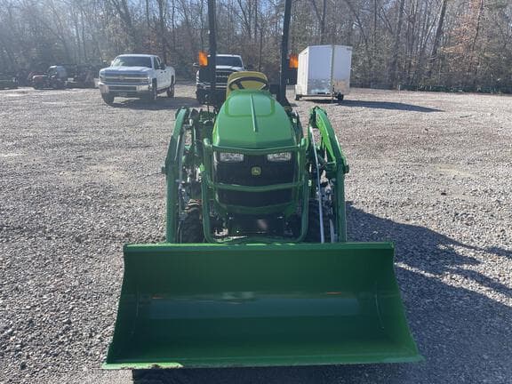 Image of John Deere 1023E equipment image 4