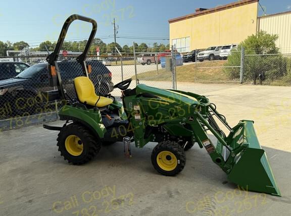 Image of John Deere 1023E equipment image 2