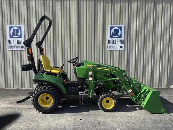 Image of John Deere 1023E equipment image 2