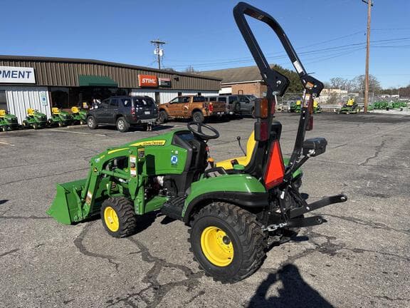 Image of John Deere 1023E equipment image 1