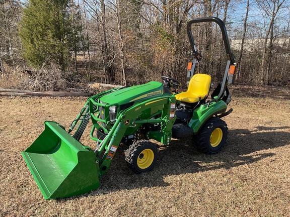 2025 John Deere 1023E Equipment Image0