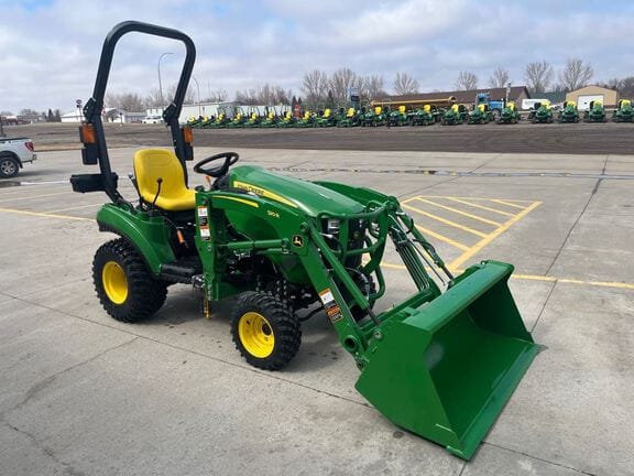 2025 John Deere 1023E Equipment Image0