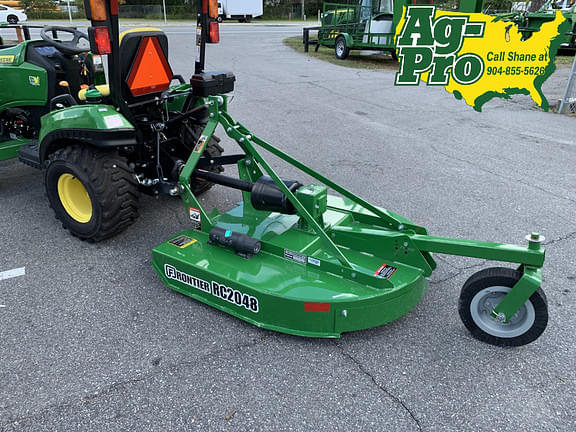 Image of John Deere 1023E equipment image 4