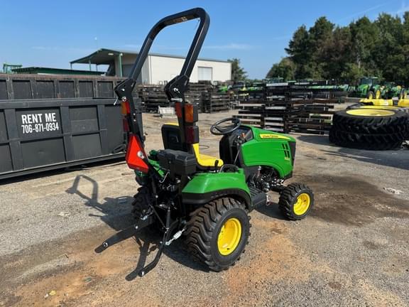 Image of John Deere 1023E equipment image 4