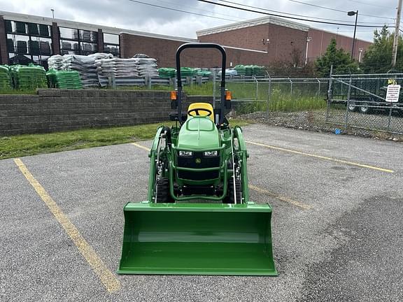 Image of John Deere 1023E equipment image 1