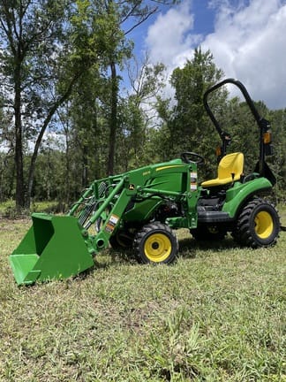 Main image John Deere 1023E