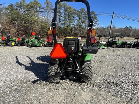Image of John Deere 1023E equipment image 2