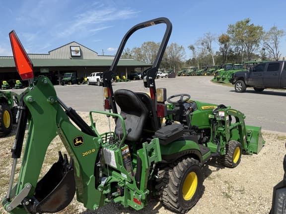 Image of John Deere 1025R equipment image 2