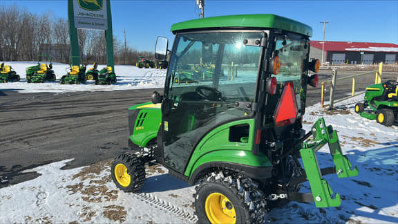 Image of John Deere 1025R equipment image 1